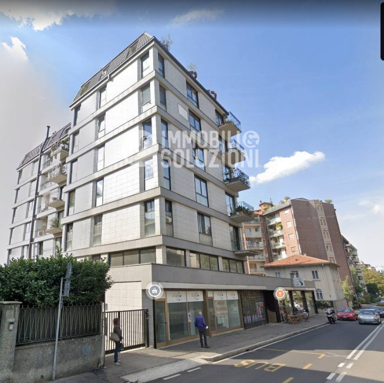 Quadrilocale in Via Mazzini, Bergamo, 2 bagni, 123 m², 2° piano