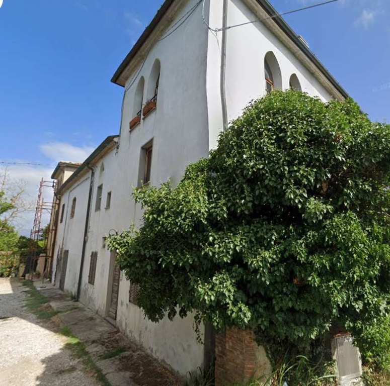 Appartamento in Via Brana, Agliana, 10 locali, 3 bagni, 181 m²