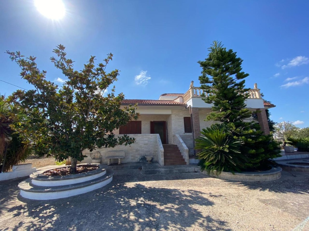 Villa in CONTRADA SALINOLA, Ostuni, 7 locali, 2 bagni, 220 m²