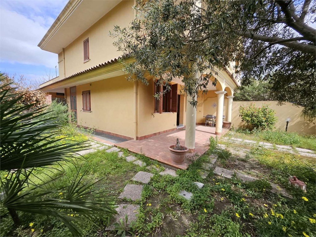 Villa in Via Antonio Segni, Cagliari, 5 locali, 4 bagni, 197 m²