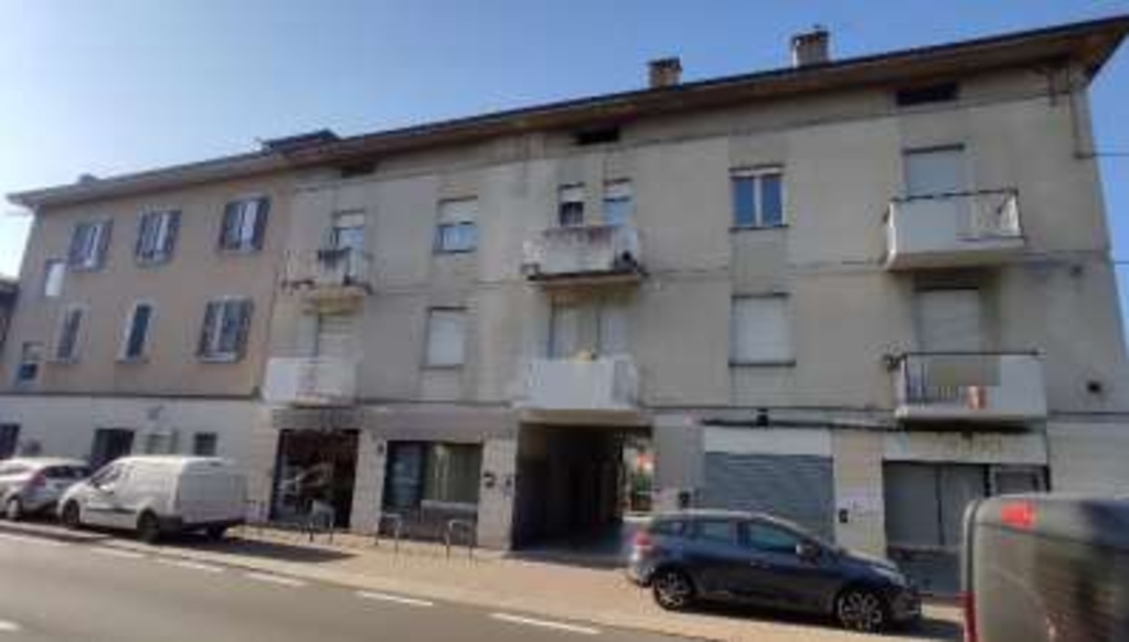 Appartamento in Via Giuseppe Mazzini, Cisano Bergamasco, 5 locali