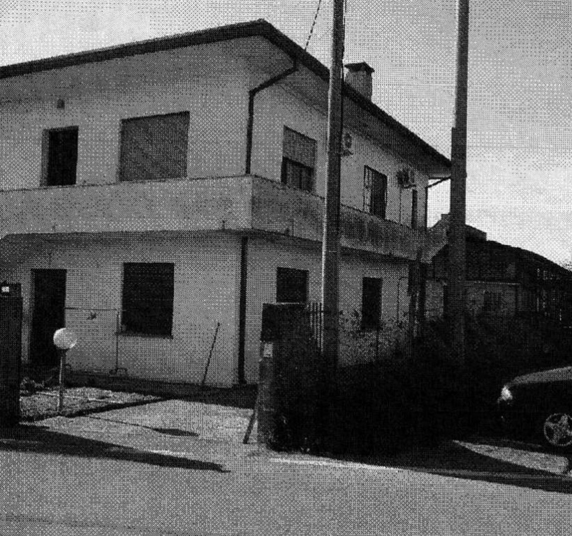 Casa indipendente in Via dell'Assunta, Bovolenta, 11 locali, 2 bagni