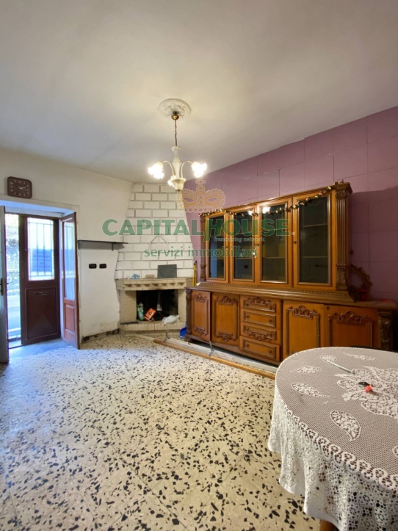 Casa semindipendente a Lauro, 3 locali, 2 bagni, 80 m² in vendita