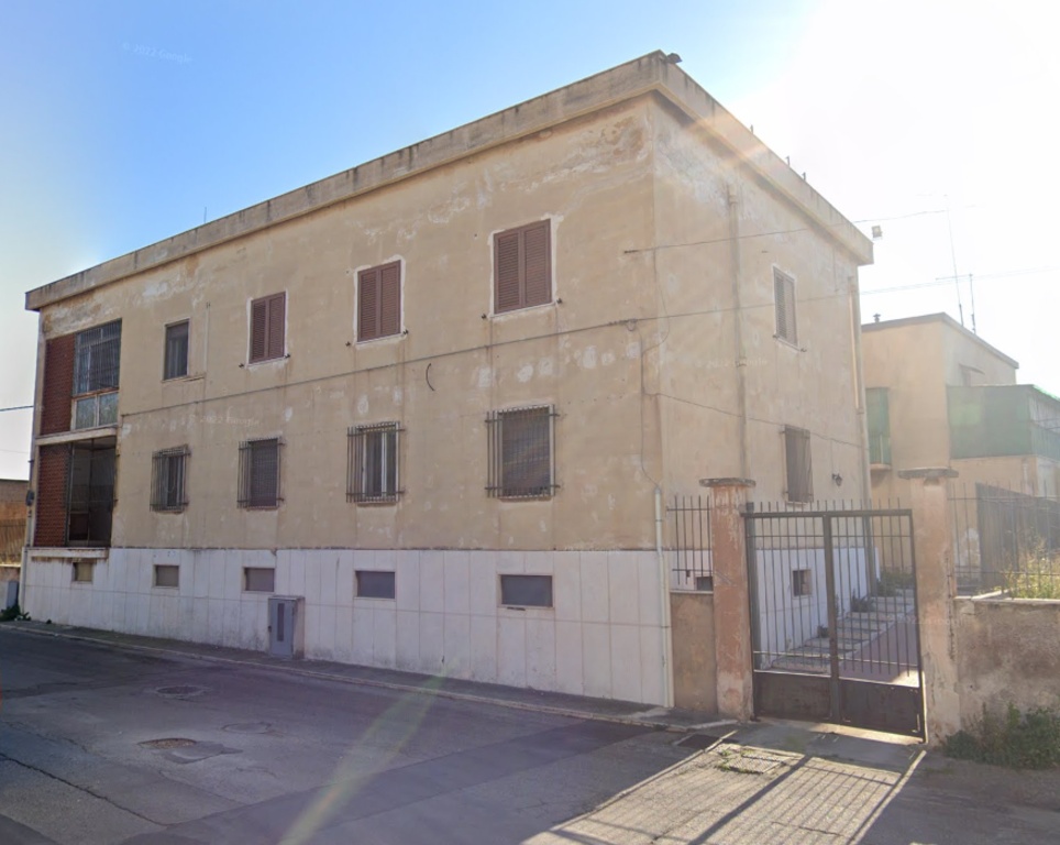 Quadrilocale in Via Foca 0, Taranto, 2 bagni, 95 m², 1° piano