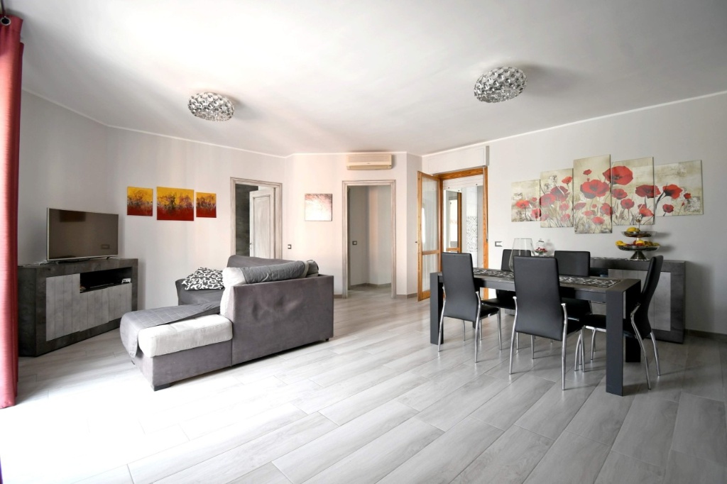 Quadrilocale a Cagliari, 1 bagno, 120 m², 1° piano, terrazzo