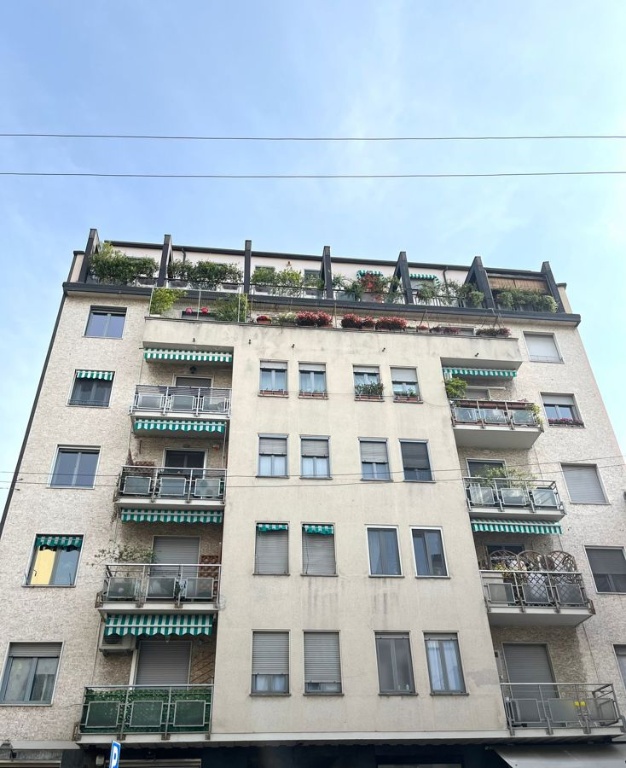 Trilocale in Via canonica 74, Milano, 1 bagno, 113 m², 5° piano