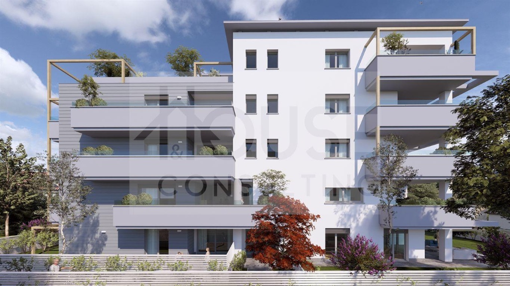 Appartamento in Via Lorenzo Perosi, Monza, 110 m², terrazzo, ascensore