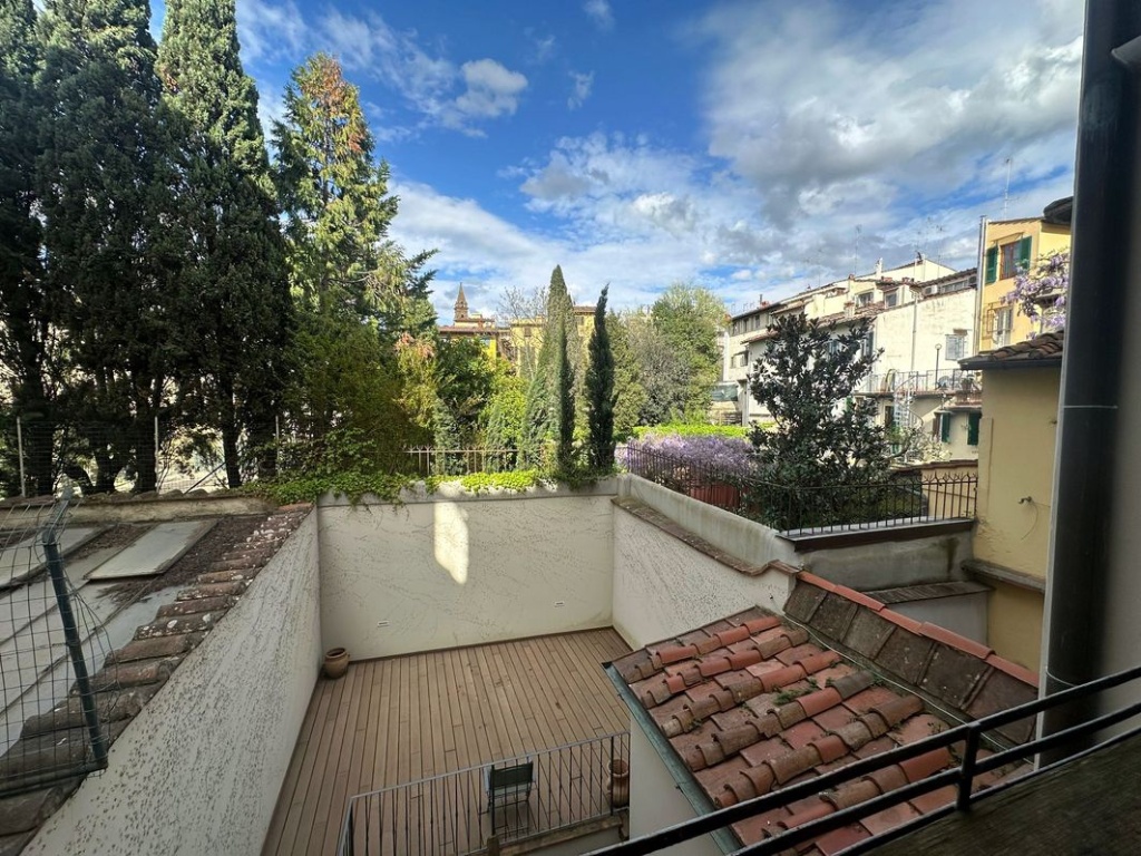 Appartamento in VIA SERRAGLI, Firenze, 5 locali, 1 bagno, 95 m²