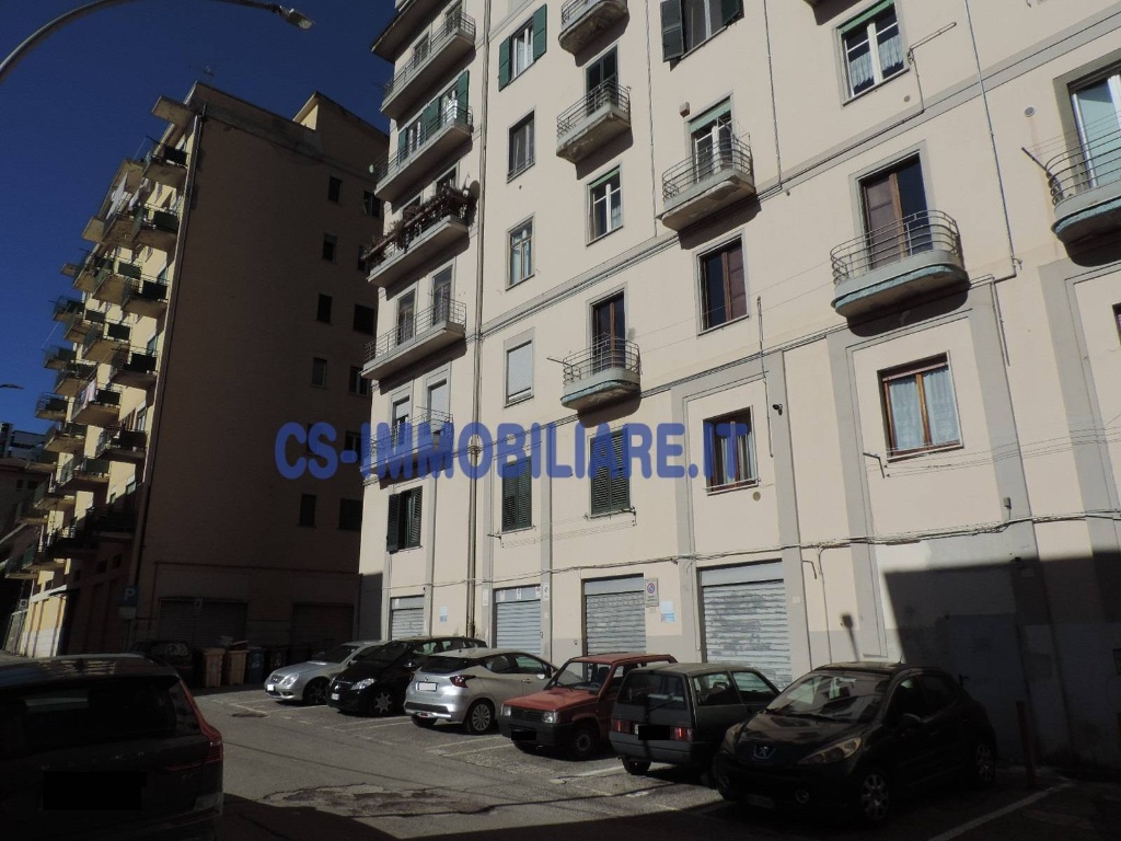 Quadrilocale in Via Manhes, Potenza, 1 bagno, 130 m², 1° piano