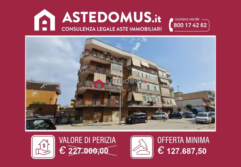 Appartamento in Via Ovidio, Volla, 5 locali, 1 bagno, 125 m², 1° piano