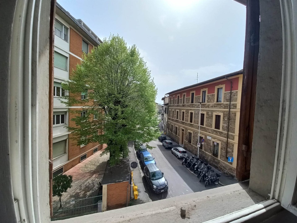 Bilocale a Firenze, 55 m², 2° piano, aria condizionata in vendita