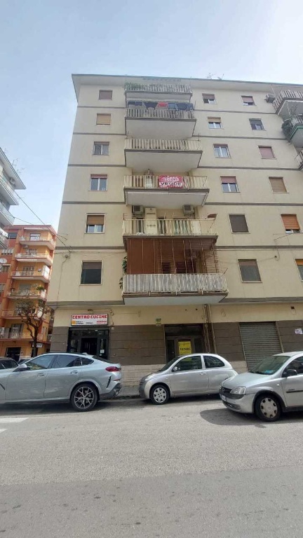 Quadrilocale in Via Mauri Raffaele 33, Salerno, 1 bagno, 110 m²