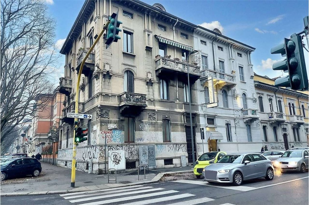Palazzo in Via vallazze 37, Milano, 4 locali, 135 m² in vendita