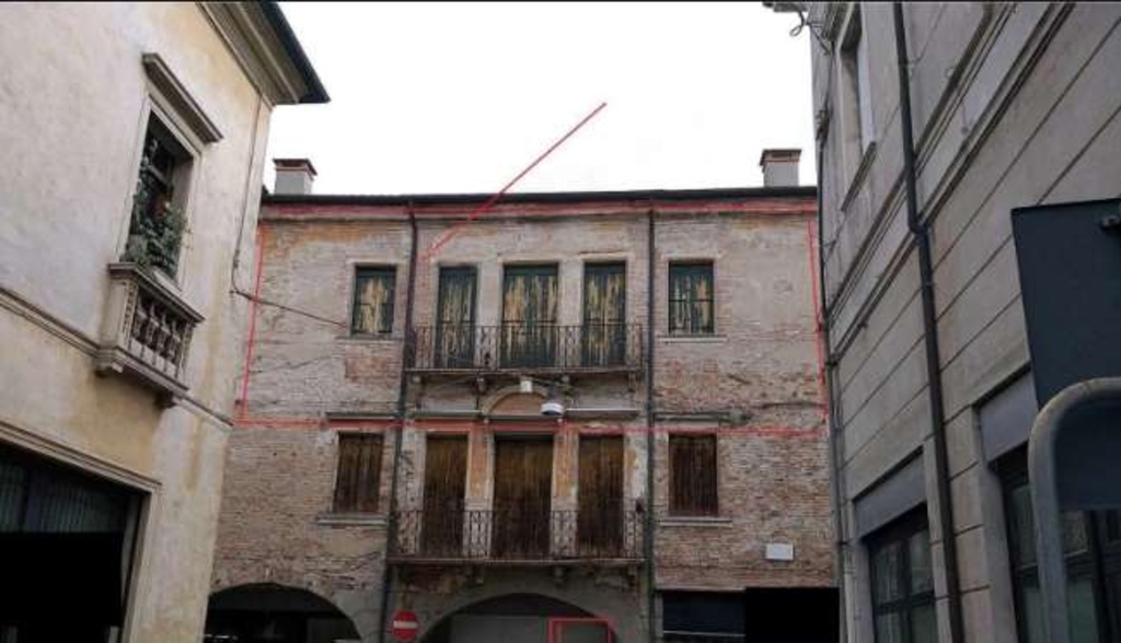 Palazzo in Via Sant'Alberto, Badia Polesine, 4 locali, 88 m²