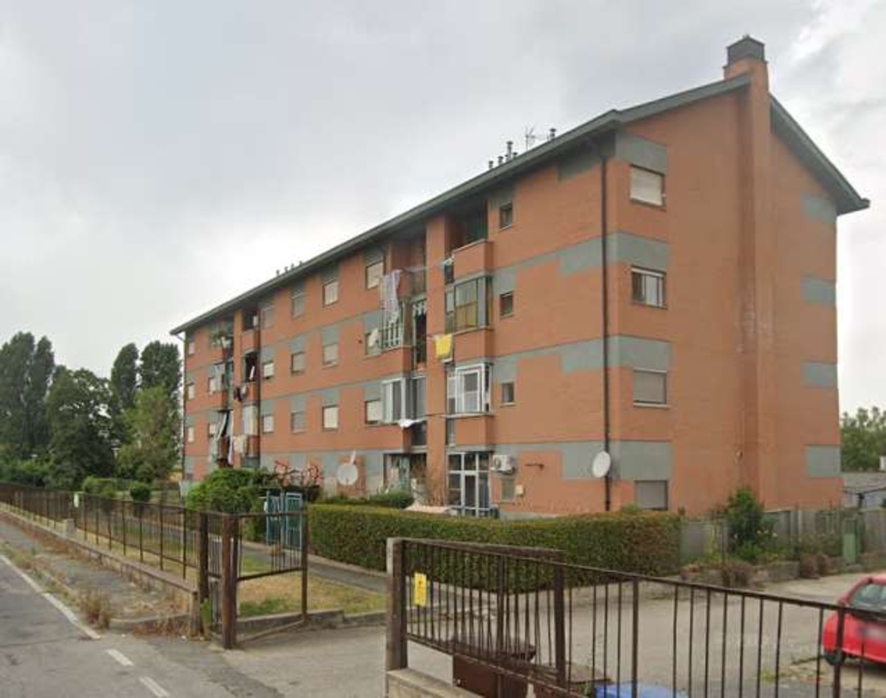 Appartamento in Via Negrelli, Carmagnola, 6 locali, 1 bagno, 104 m²