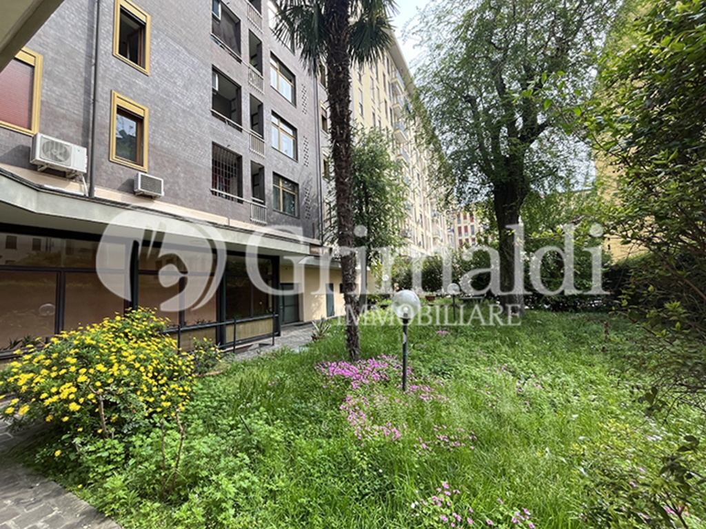 Appartamento a Padova, 5 locali, 2 bagni, giardino in comune, 142 m²