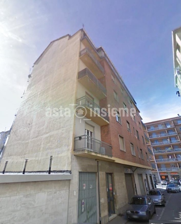 Trilocale a Carmagnola, 1 bagno, 58 m², 4° piano, da ristrutturare