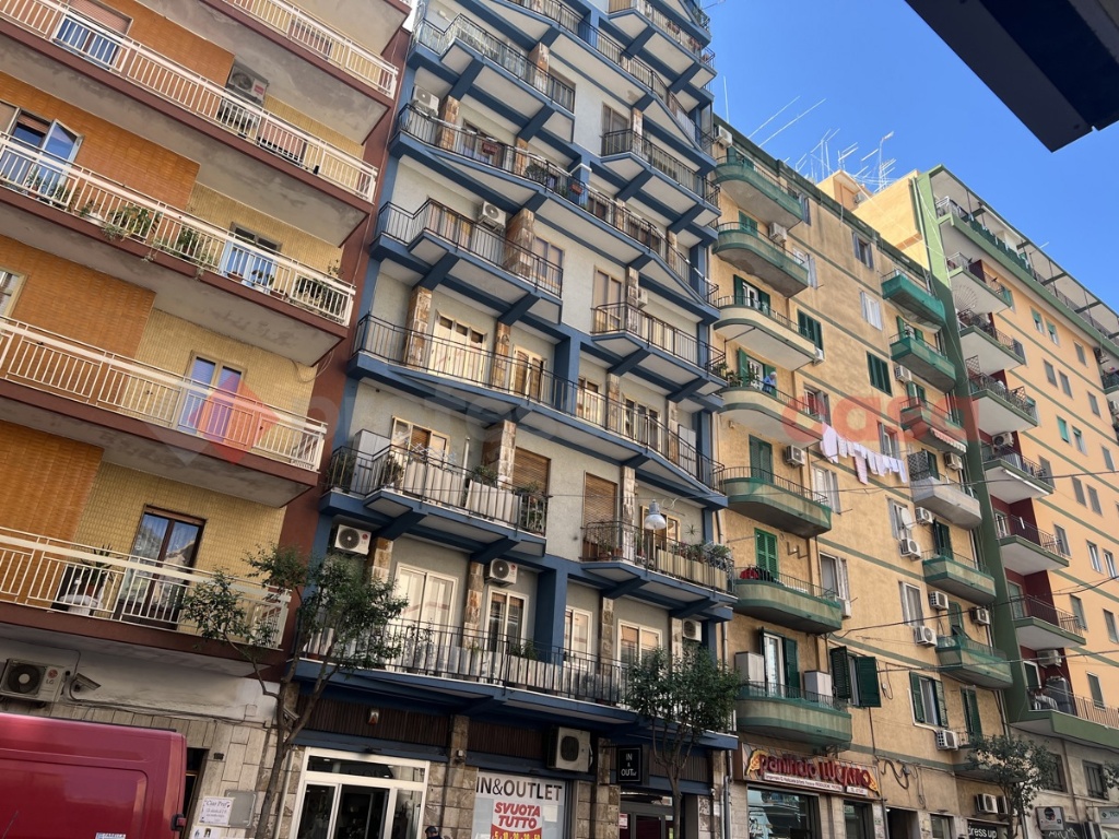 Appartamento in Via Cesare Battisti 150, Taranto, 5 locali, 2 bagni