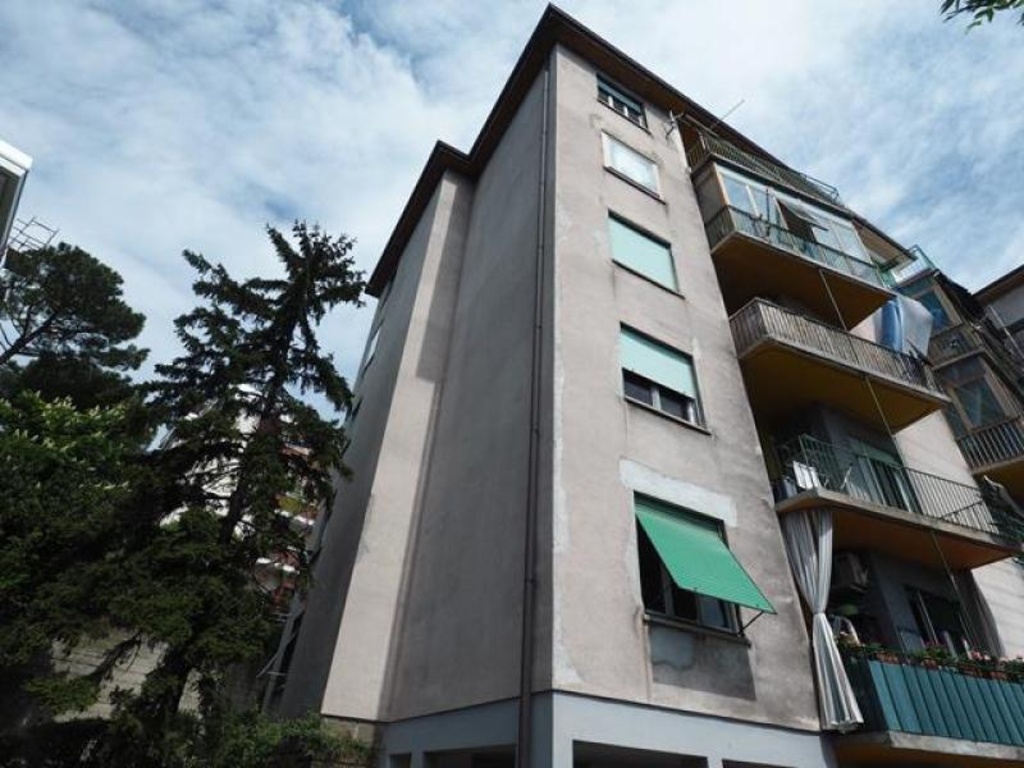 Quadrilocale a Trieste, 1 bagno, 104 m², 3° piano in vendita