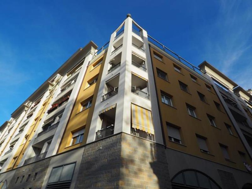 Bilocale a Trieste, 2 bagni, posto auto, 176 m², 7° piano, ascensore