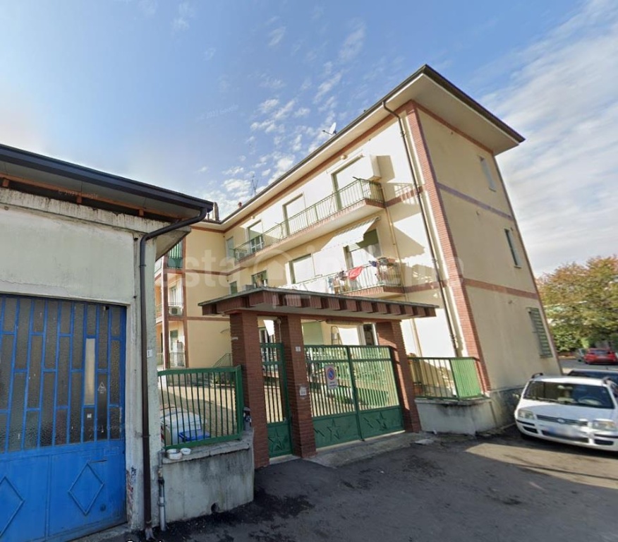 Quadrilocale a Rivalta di Torino, 1 bagno, 90 m², buono stato
