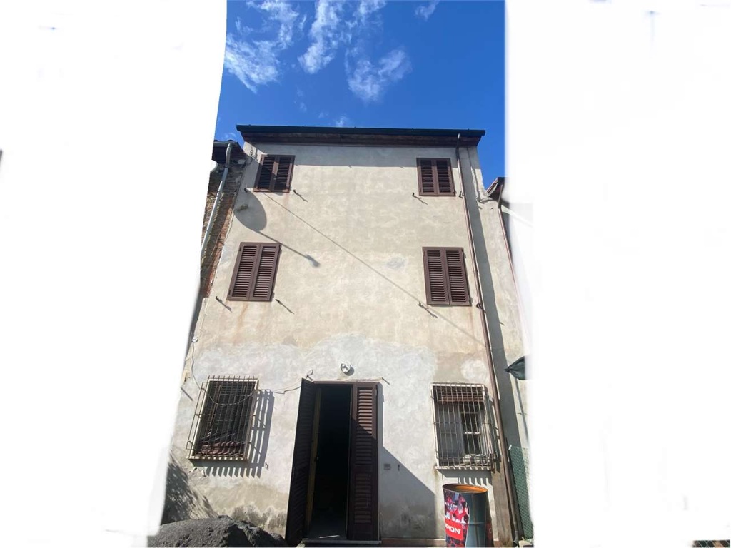 Casa indipendente in Via del Chiasso 1, Capannori, 6 locali, 2 bagni