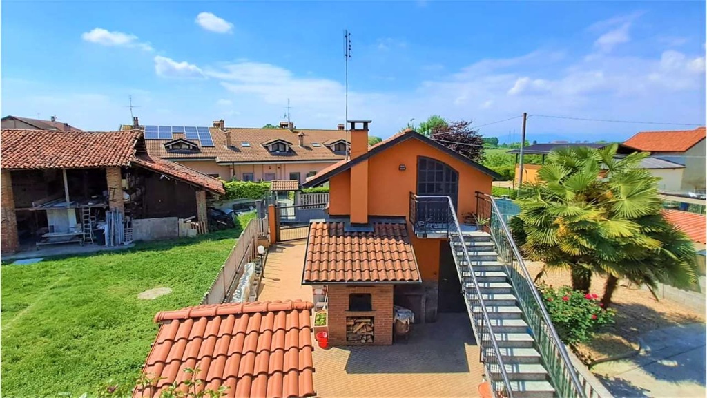 Porzione di casa a Carignano, 5 locali, 2 bagni, garage, 289 m²