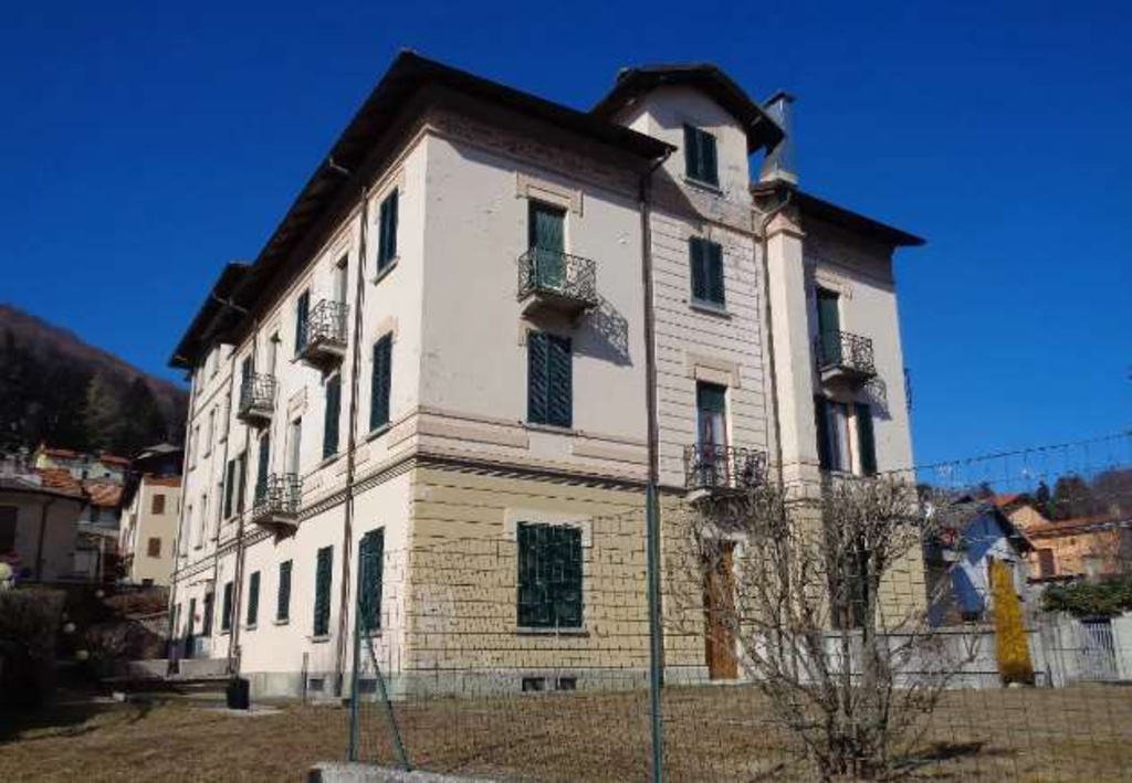 Quadrilocale in Via Casari, Alta Valle Intelvi, 59 m², 1° piano
