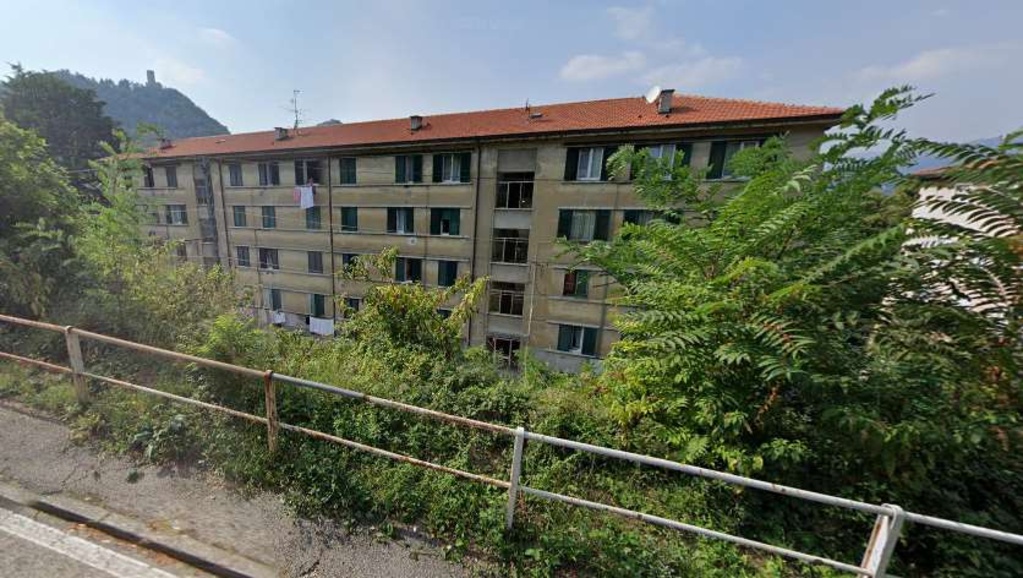 Appartamento in Via Monte Nero, Como, 5 locali, 82 m² in vendita