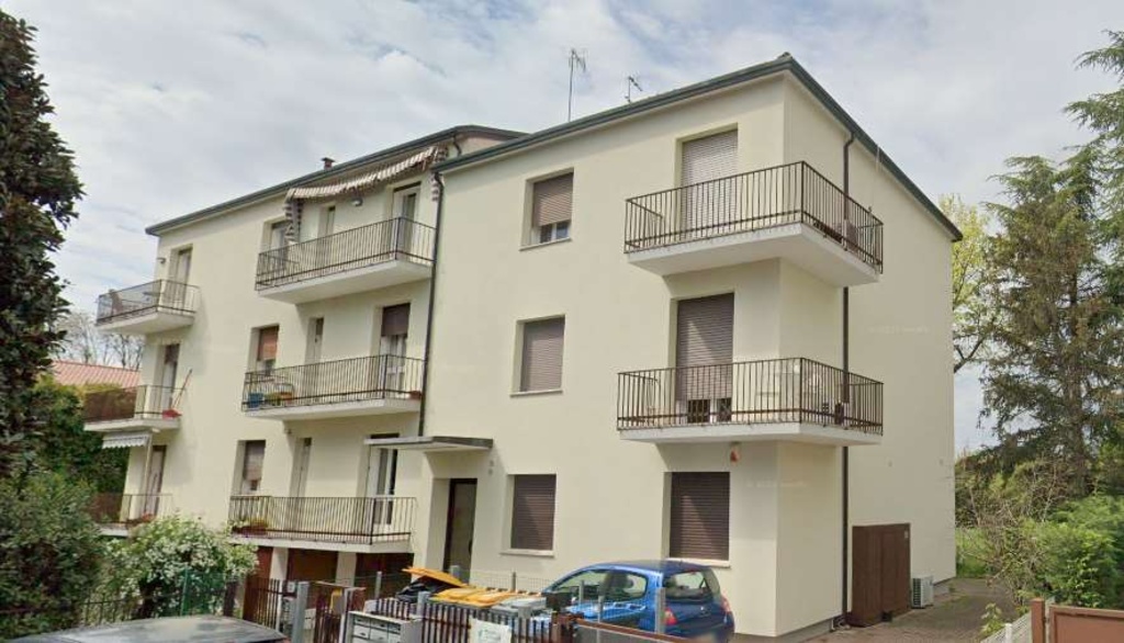 Appartamento in Via Pietro Mestasio, Padova, 5 locali, garage, 94 m²