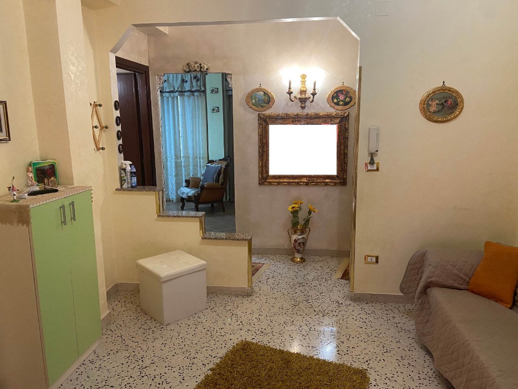 Quadrilocale in Via Monfenera, Palermo, 1 bagno, 110 m², 5° piano