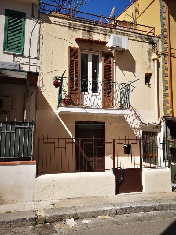 Bilocale in Via Mercadante 4, Palermo, 1 bagno, 60 m² in vendita