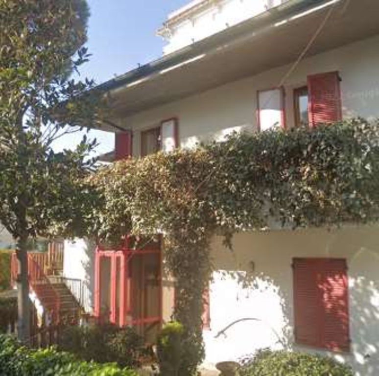 Appartamento in Viale De Amicis, Riccione, 6 locali, 119 m² in vendita