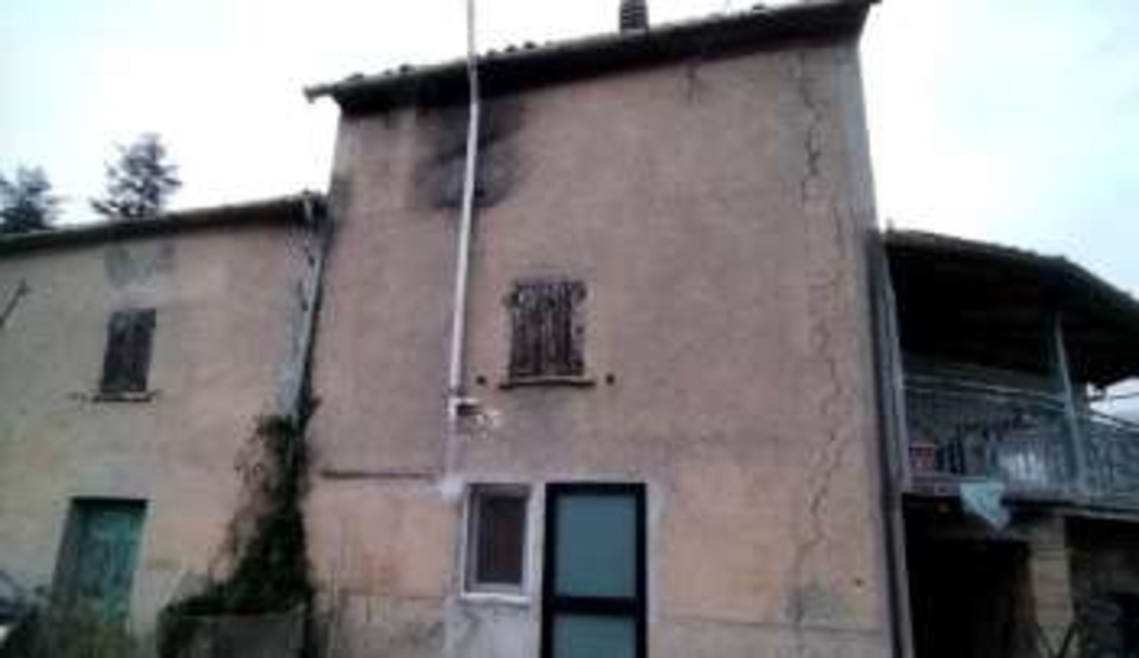 Casa indipendente in Strada Marecchiola, Sant'Agata Feltria, 6 locali