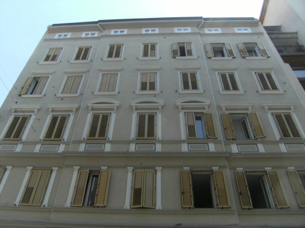 Bilocale a Trieste, 1 bagno, 49 m², 3° piano, terrazzo, ascensore
