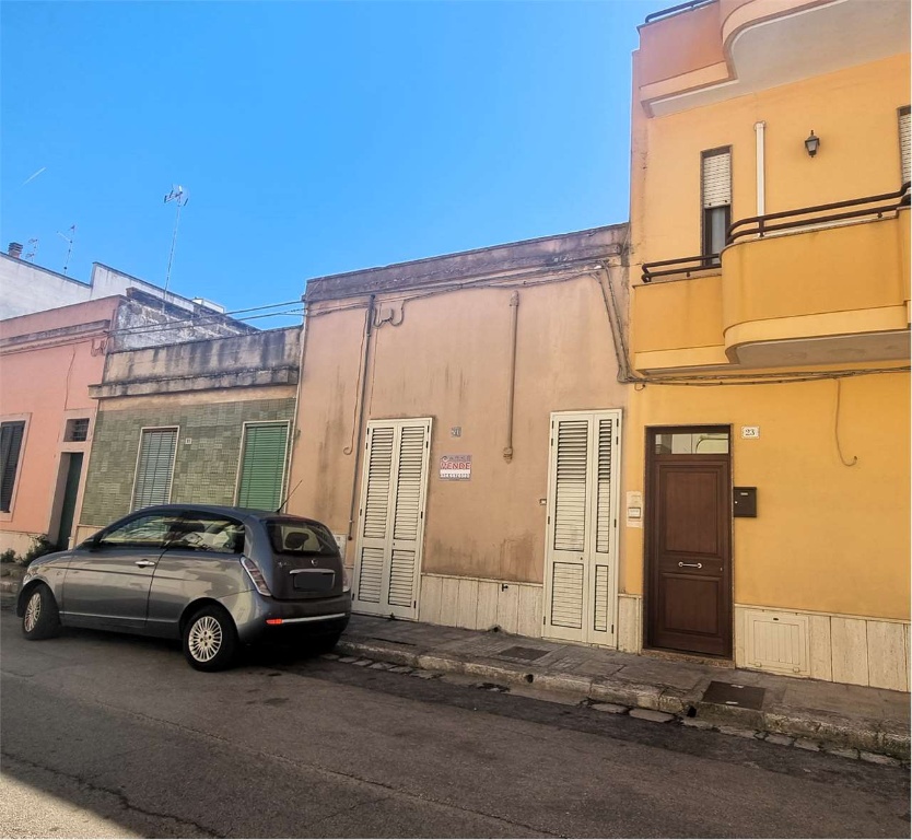 Casa indipendente in Via Canonica, Nardò, 5 locali, 1 bagno, 98 m²