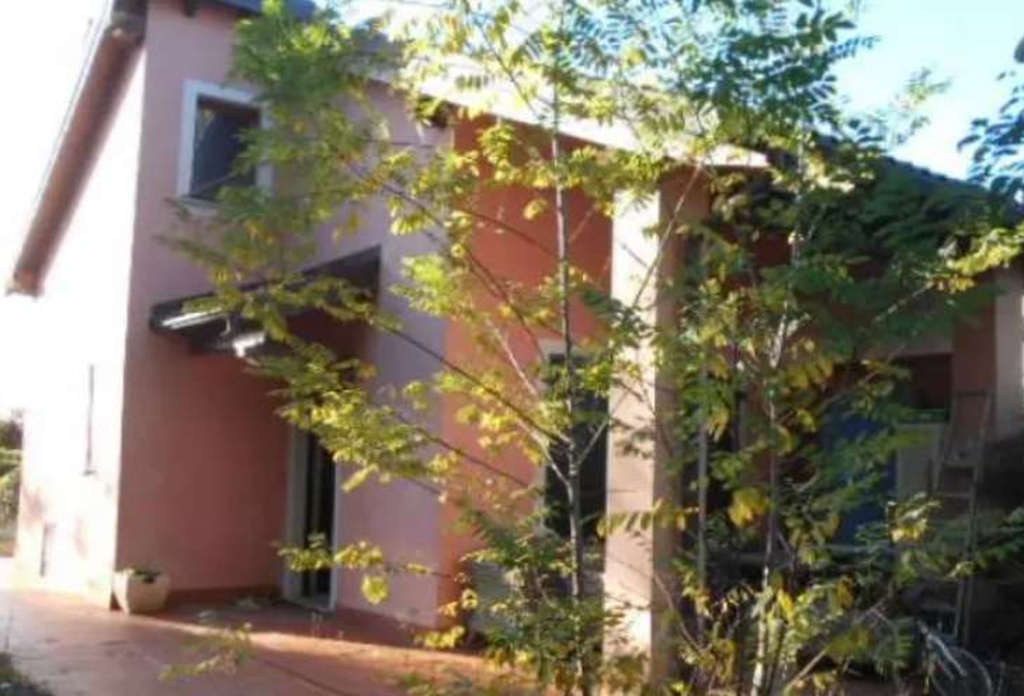 Quadrilocale in Via Fara Nuova, Tassarolo, garage, 59 m² in vendita
