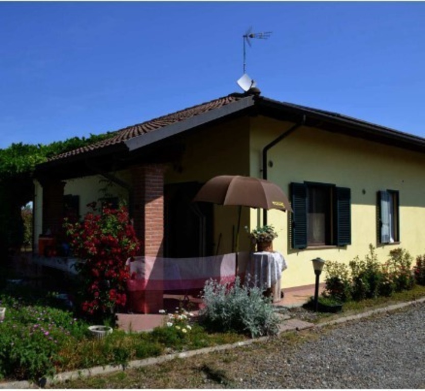 Villa in Via Giuseppe Prezzolini 15, Alessandria, 7 locali, 2 bagni