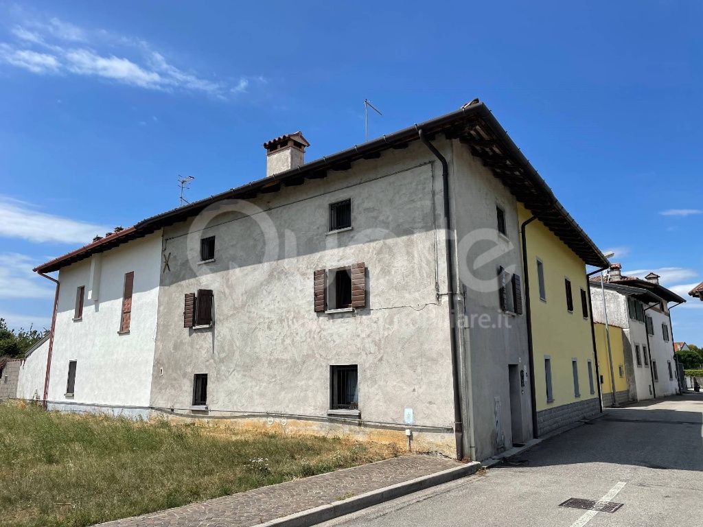 Casa semindipendente in Via Muris, Moimacco, 8 locali, 2 bagni, 100 m²