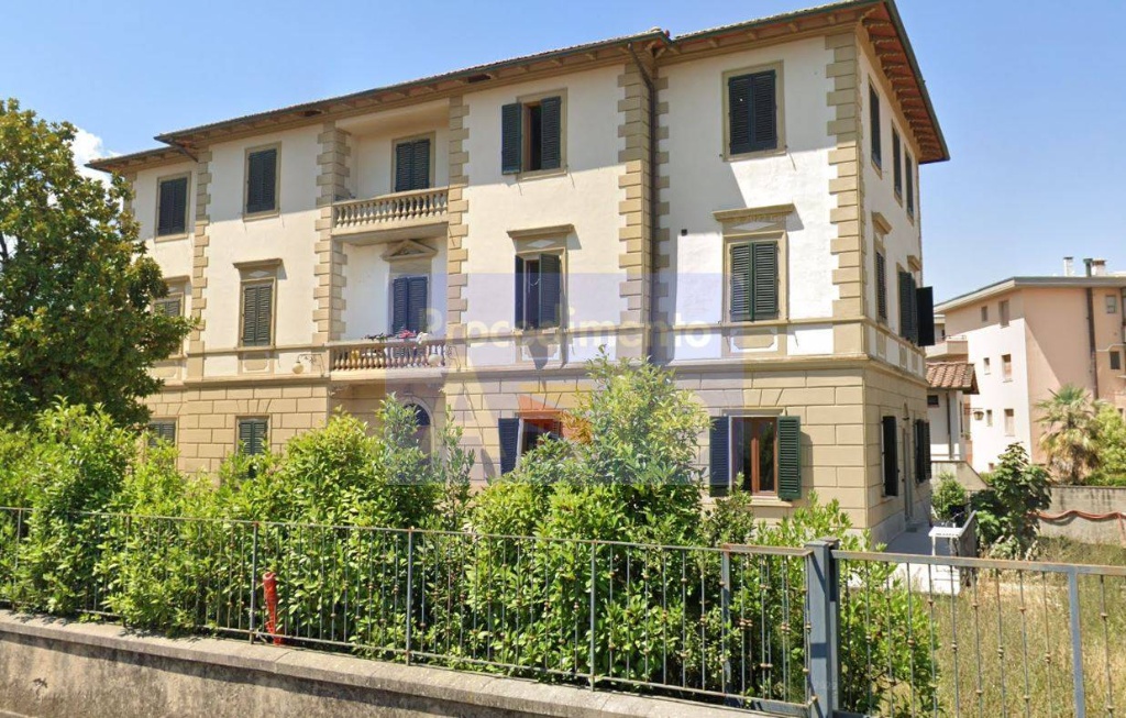 Appartamento in Via Romana, Certaldo, 7 locali, 5 bagni, 220 m²