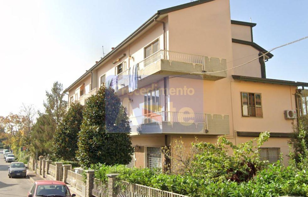 Appartamento in Via Galileo Galilei, Vinci, 6 locali, 1 bagno, 161 m²