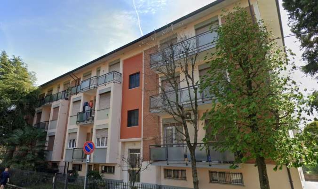 Appartamento in Via Aldo Moro, Forlì, 5 locali, 114 m², 2° piano