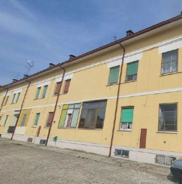 Villa a schiera a Monticelli d'Ongina, 6 locali, 1 bagno, 113 m²