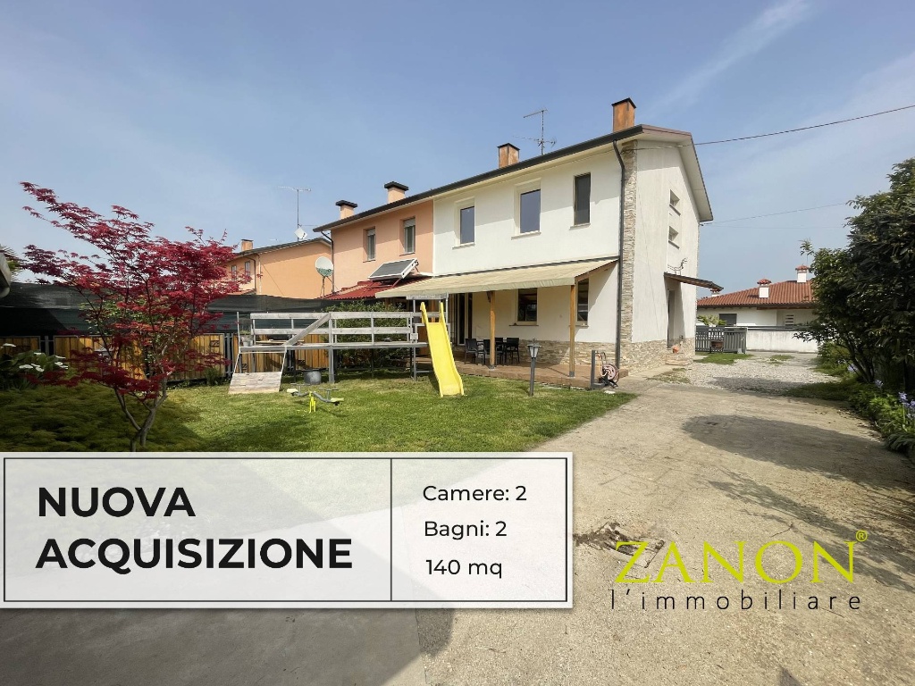 Casa semindipendente in Via Grieco, Terzo d'Aquileia, 3 locali, 140 m²