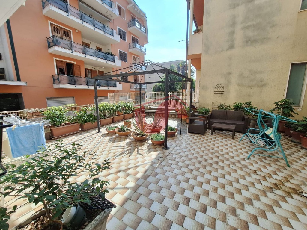 Appartamento in Viale Spinelli, San Giorgio del Sannio, 7 locali