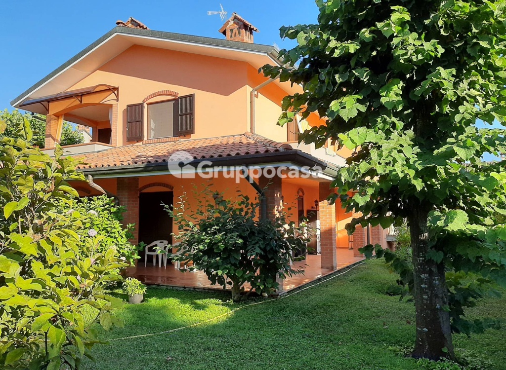 Villa in Via Alle Fornaci, Robecco sul Naviglio, 9 locali, 4 bagni
