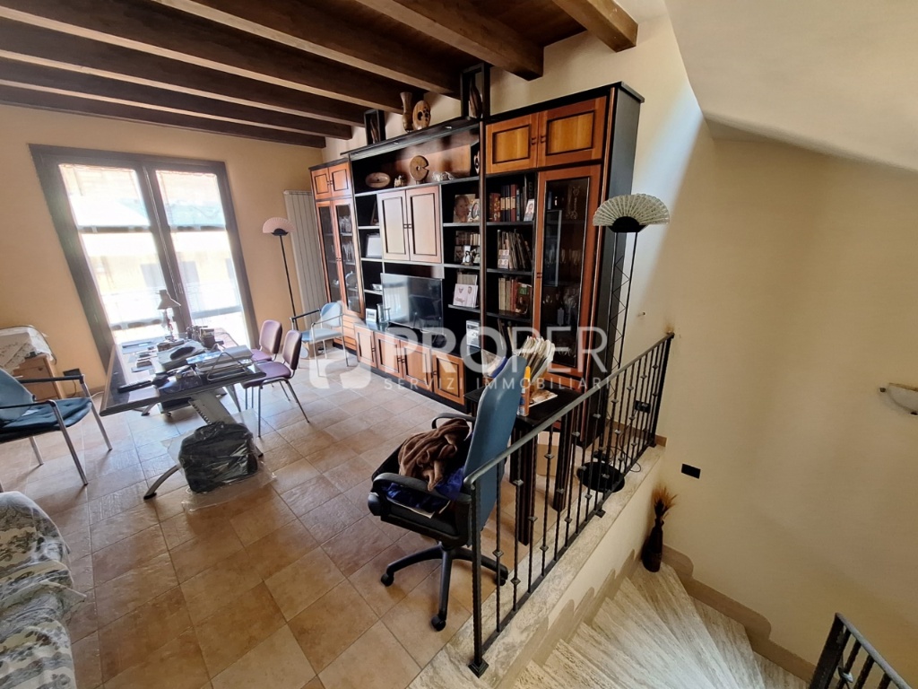 Villa in VIA CARUSO, Cinisi, 7 locali, 3 bagni, 130 m², terrazzo