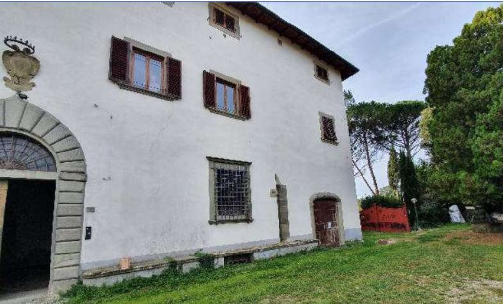 Villa in Via Ciro Menotti, Reggello, 8 locali, 2 bagni, 270 m²