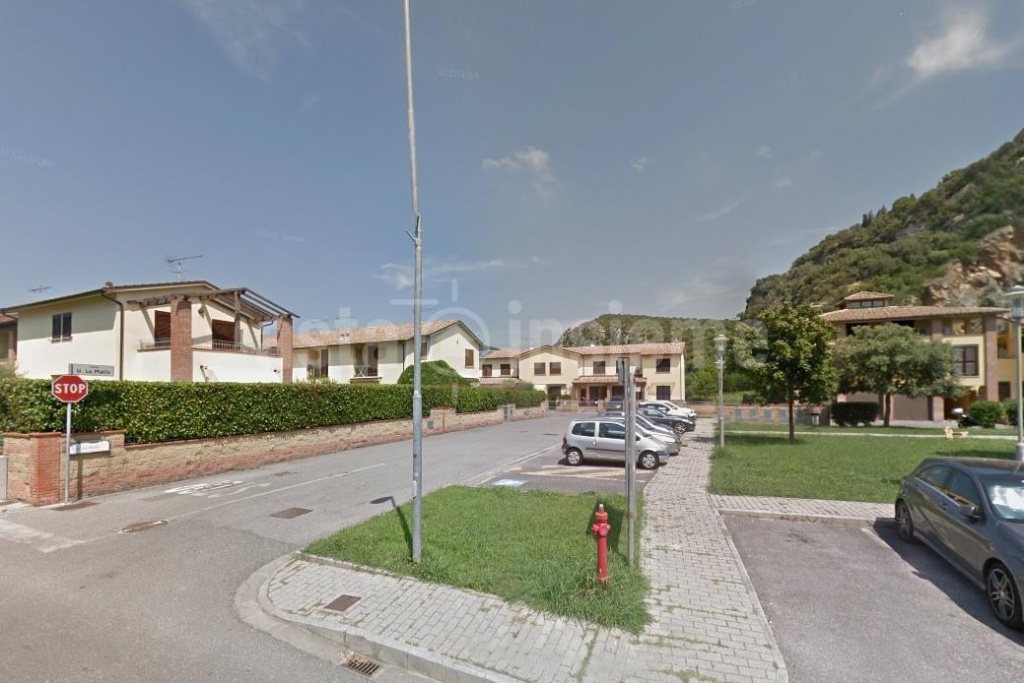Villa a schiera a Vecchiano, 5 locali, 2 bagni, giardino privato
