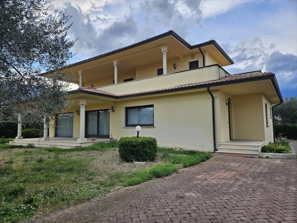 Villa in Via Adriatica 8 Ortona, Ortona, 10 locali, 6 bagni, 485 m²